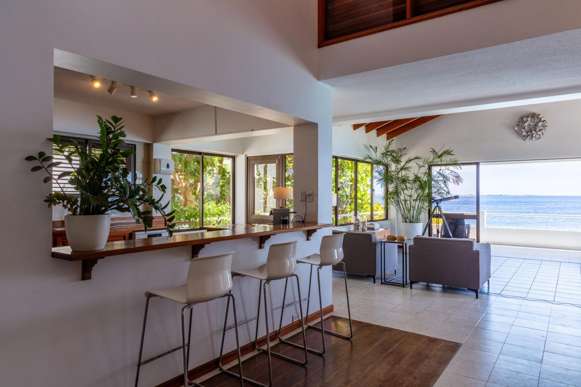 One Ocean Boutique Apartments & Suites Bonaire Playa Room photo