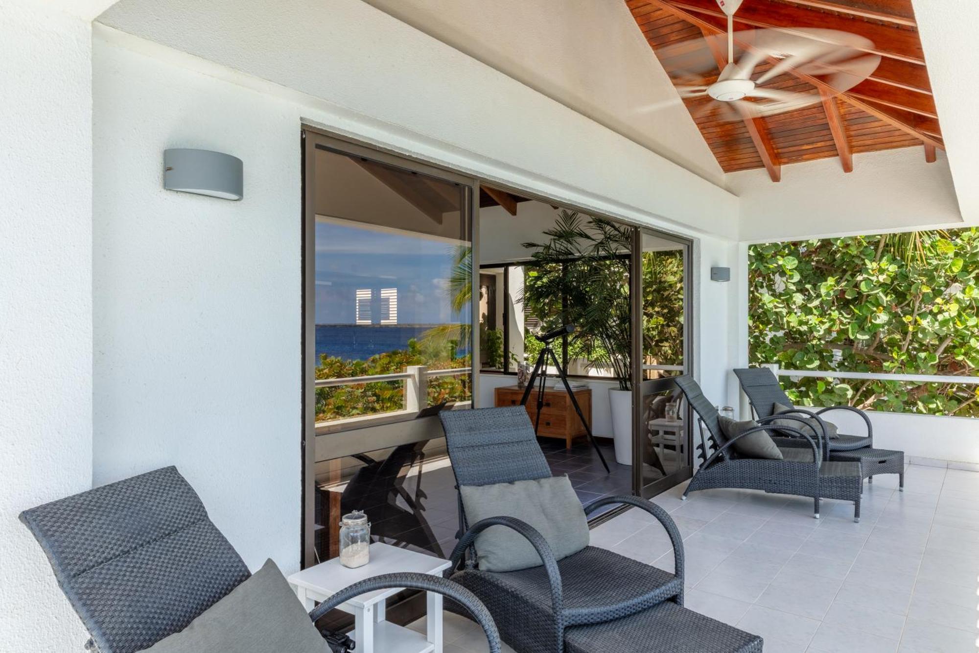 One Ocean Boutique Apartments & Suites Bonaire Playa Room photo