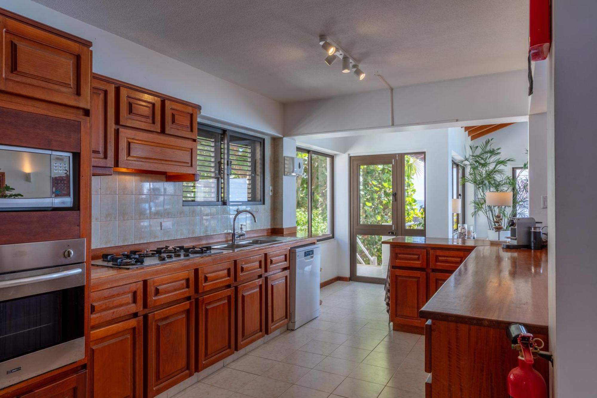 One Ocean Boutique Apartments & Suites Bonaire Playa Room photo